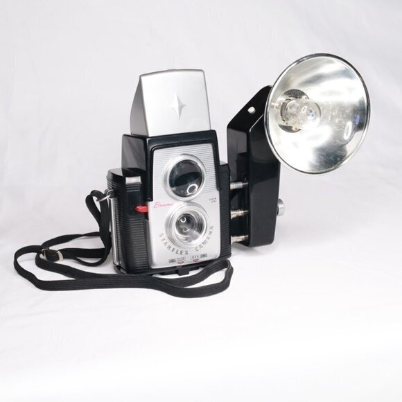 Kodak Brownie Starflex Full Kit: Original Box + Flash + Bulbs + User Manual - Picture 3 of 15